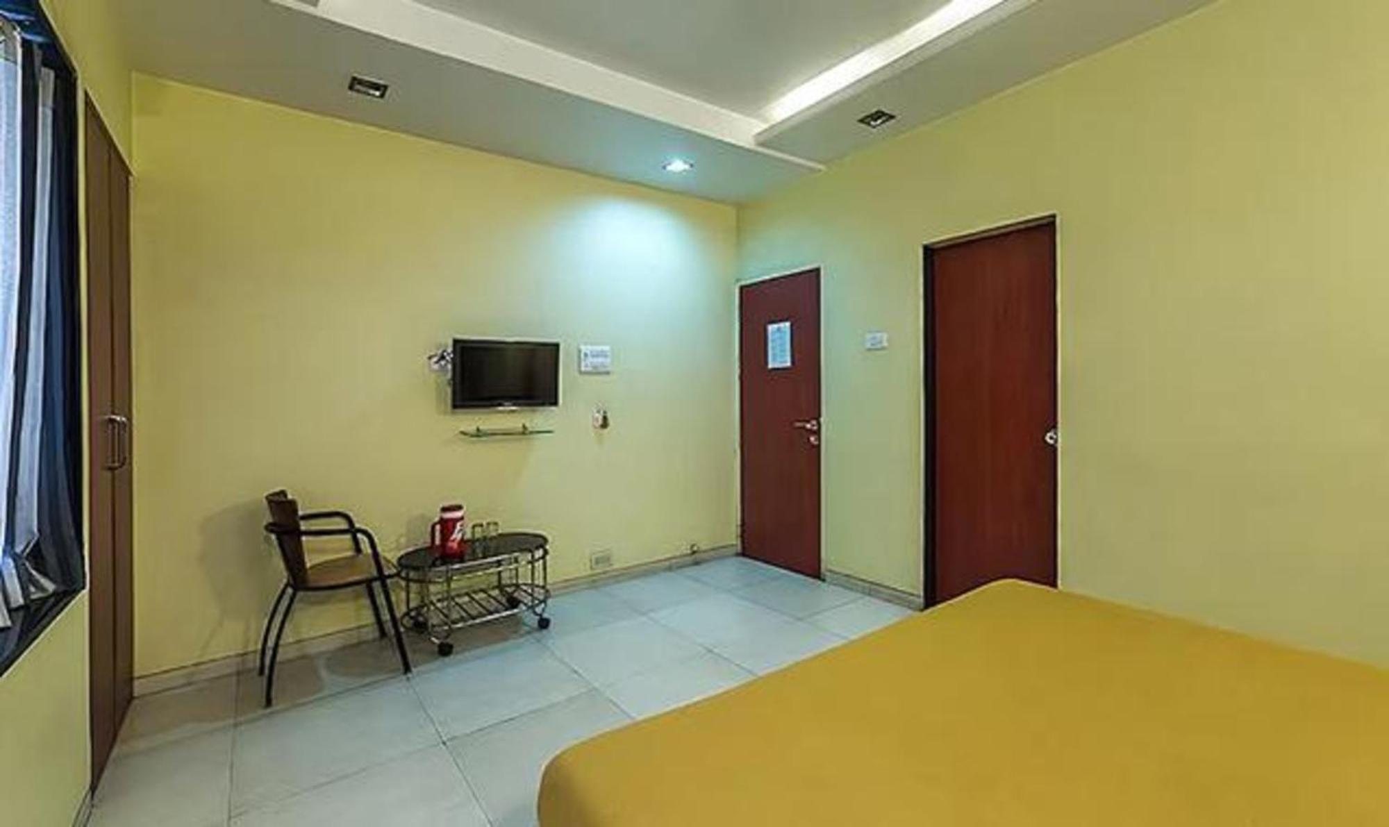 Fabhotel Skylark Inn 纳西克 外观 照片